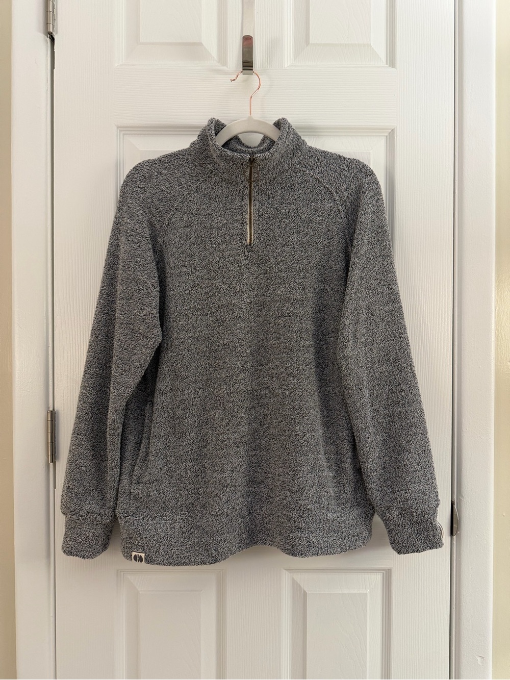 Holloway Gray Cuddly Quarter Zip Mock Neck Pullover Sweater Medium